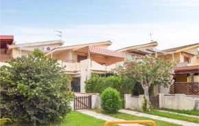 Stunning apartment in Botricello with 2 Bedrooms Botricello